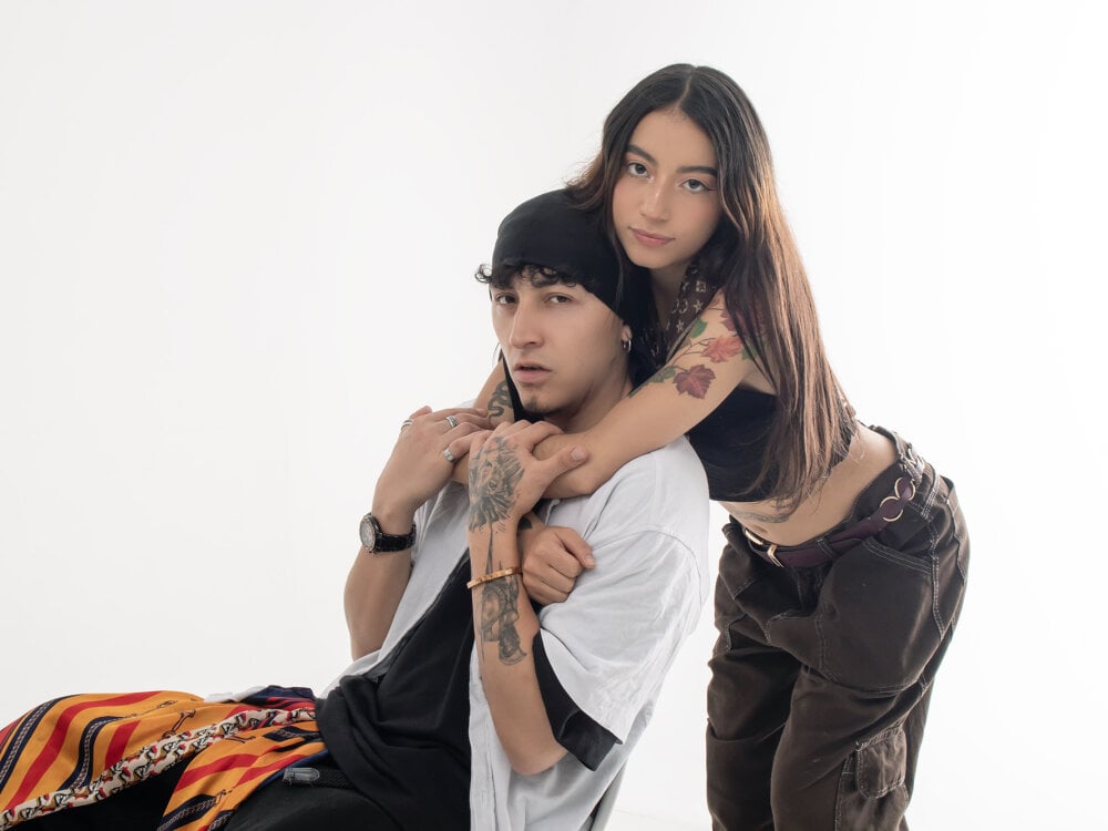 Yinyang_gh's Offline XXX Chat