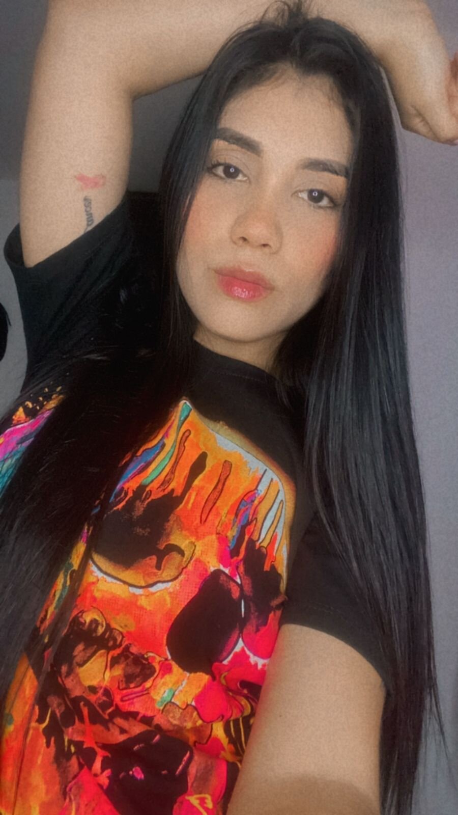 karolwhitee