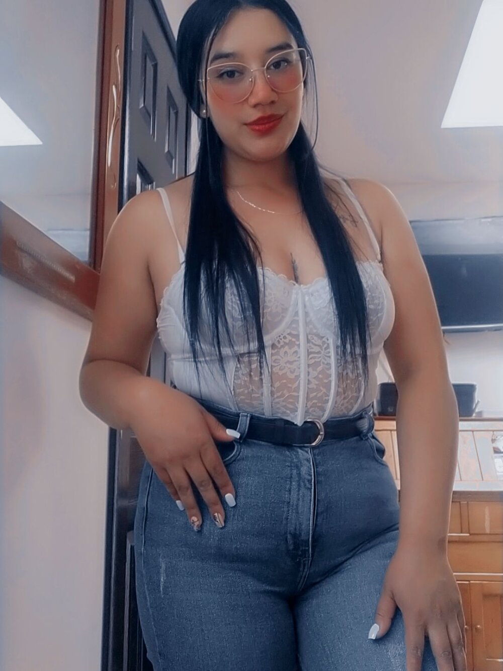 katy_saens' Offline XXX Chat