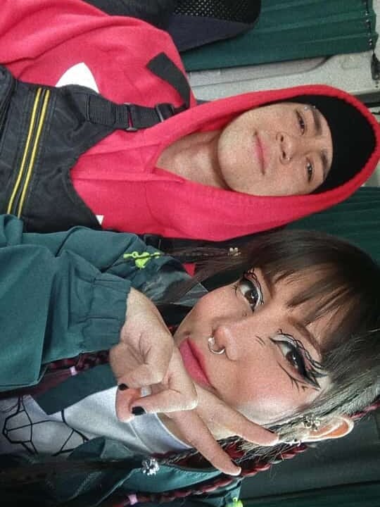 Live sex webcam photo for Lya_And-Patrick #290115297