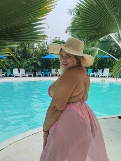 amelia_alcantara from stripchat
