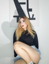 miaaeuphoriaa's webcam live show