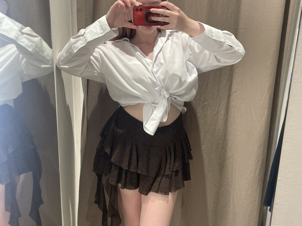 myliveeroticcams.com lale_doll livesex profile in e cams