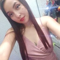 Kayllaa_1 offline chatrum