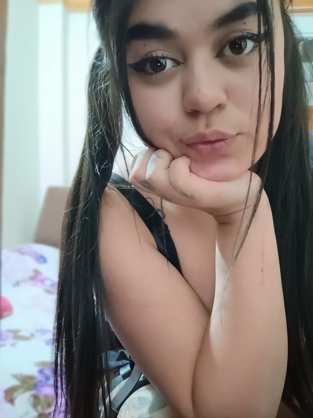Mia_Morelli_