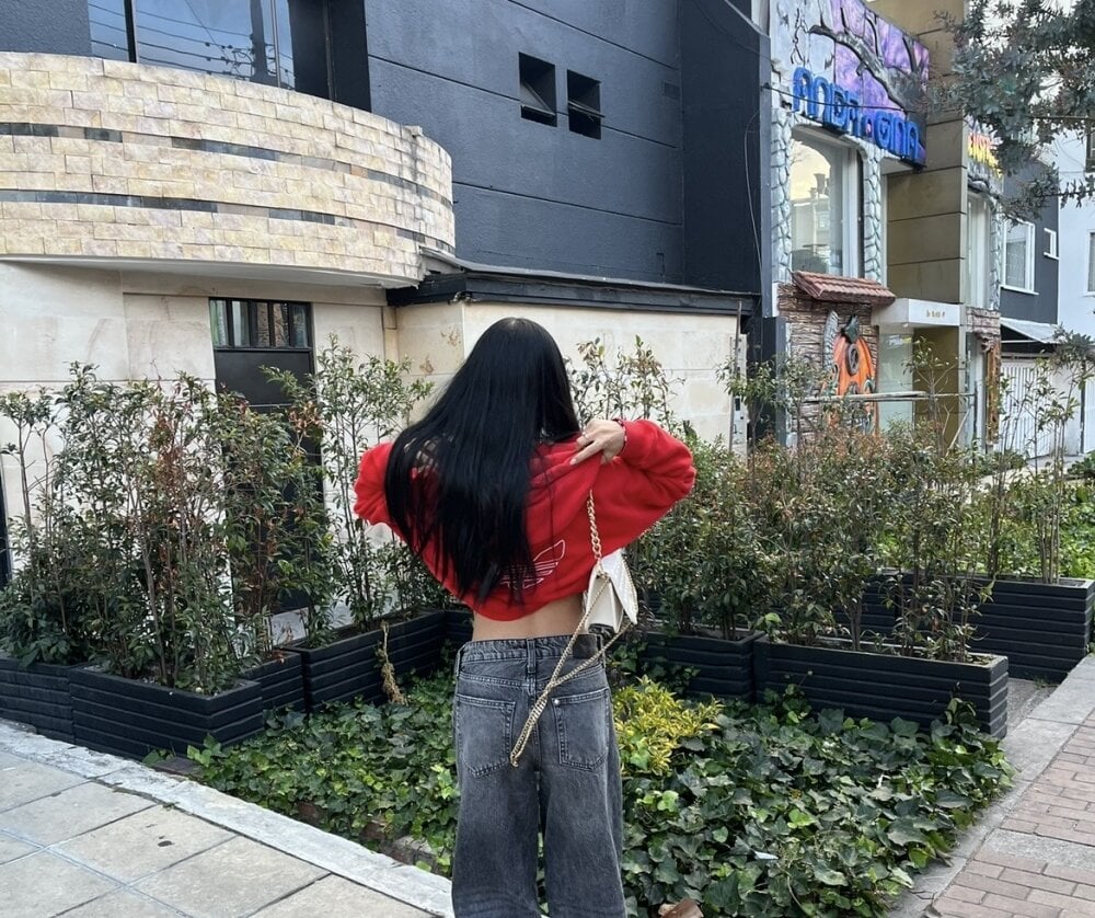 EmiilyCherry's Offline XXX Chat