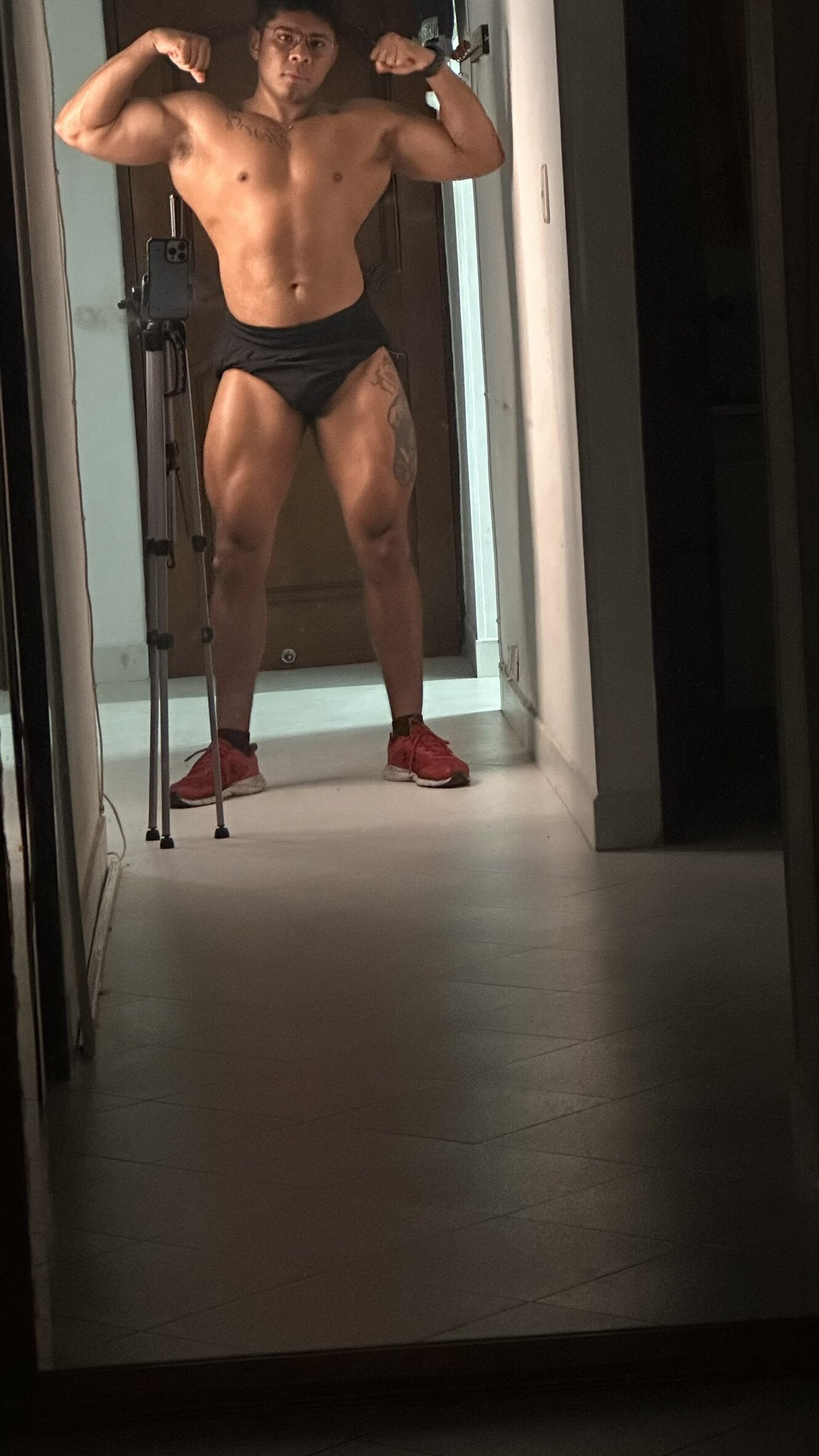 LEONHRDZ
