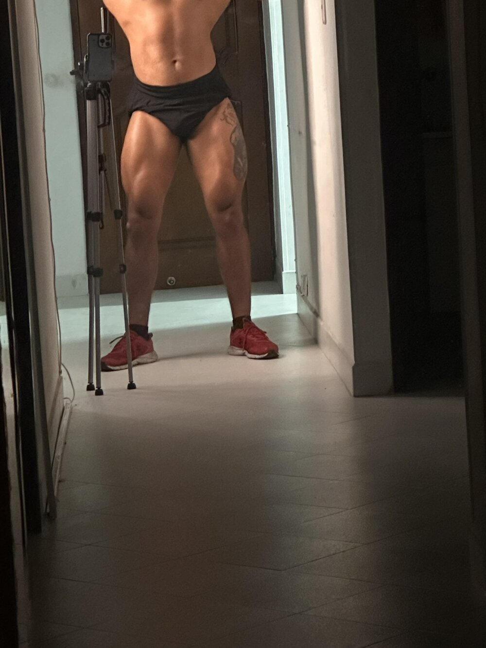 LEONHRDZ profile