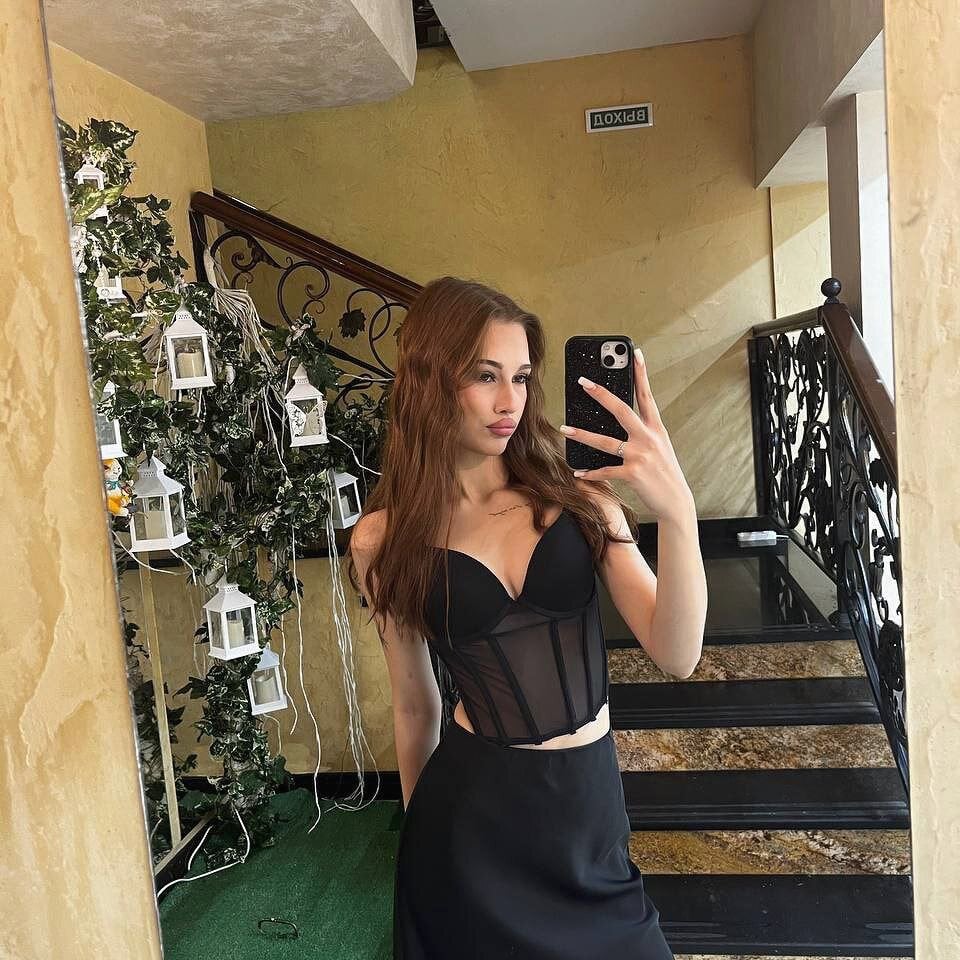 AuraJefcoat profile