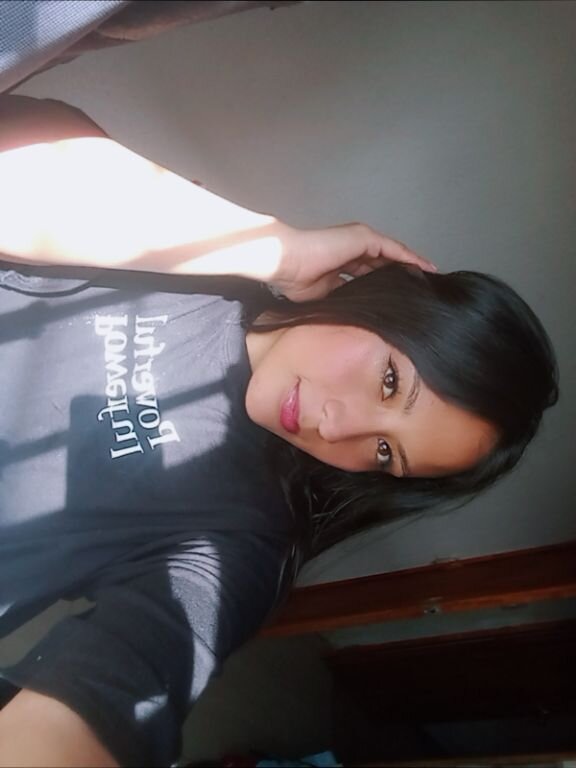 sslaavee_honneyy