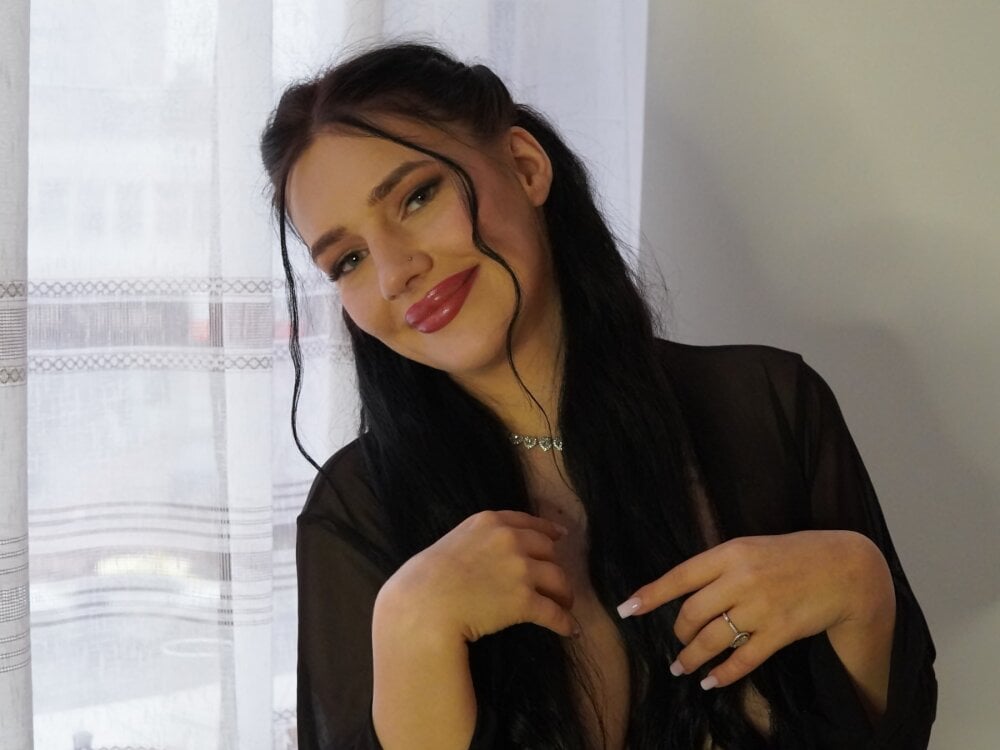 sexcams-joy.com ambercharm livesex profile in black cams