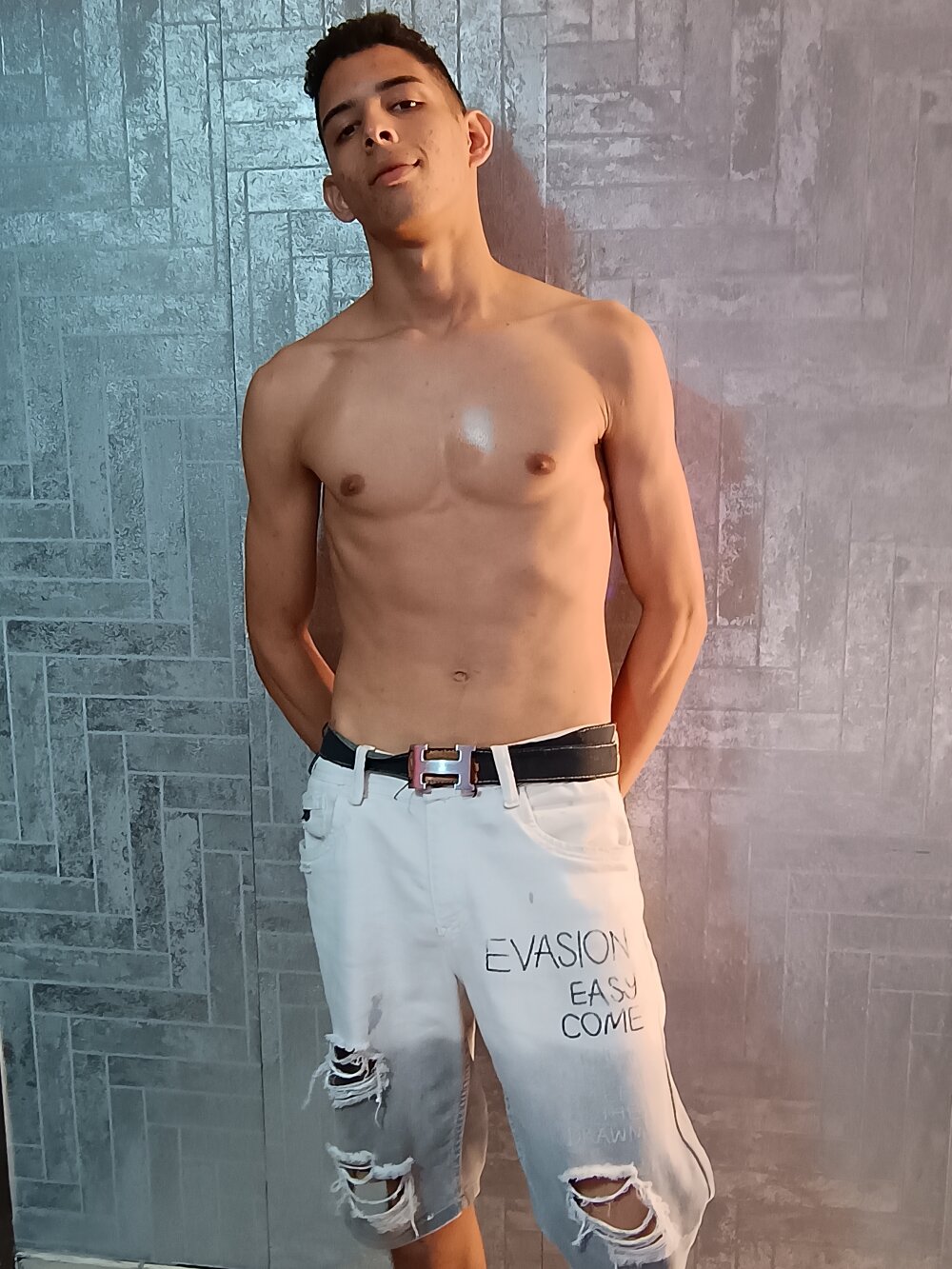 Mathias18_ profile