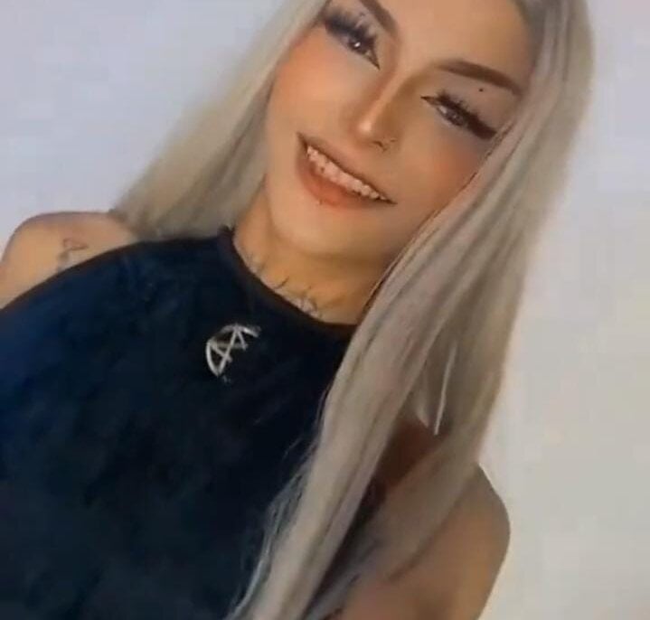 moonligth_doll from stripchat