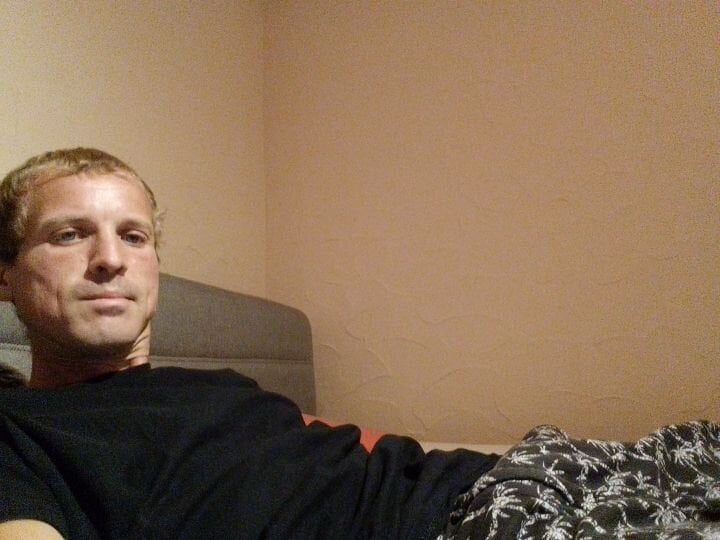 masterkno123 from stripchat