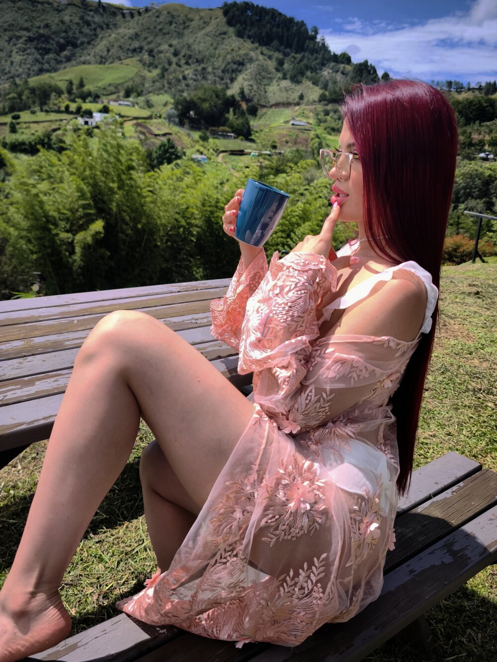 badgirlwebcam.com scarlet_desiree_ livesex profile in in cams