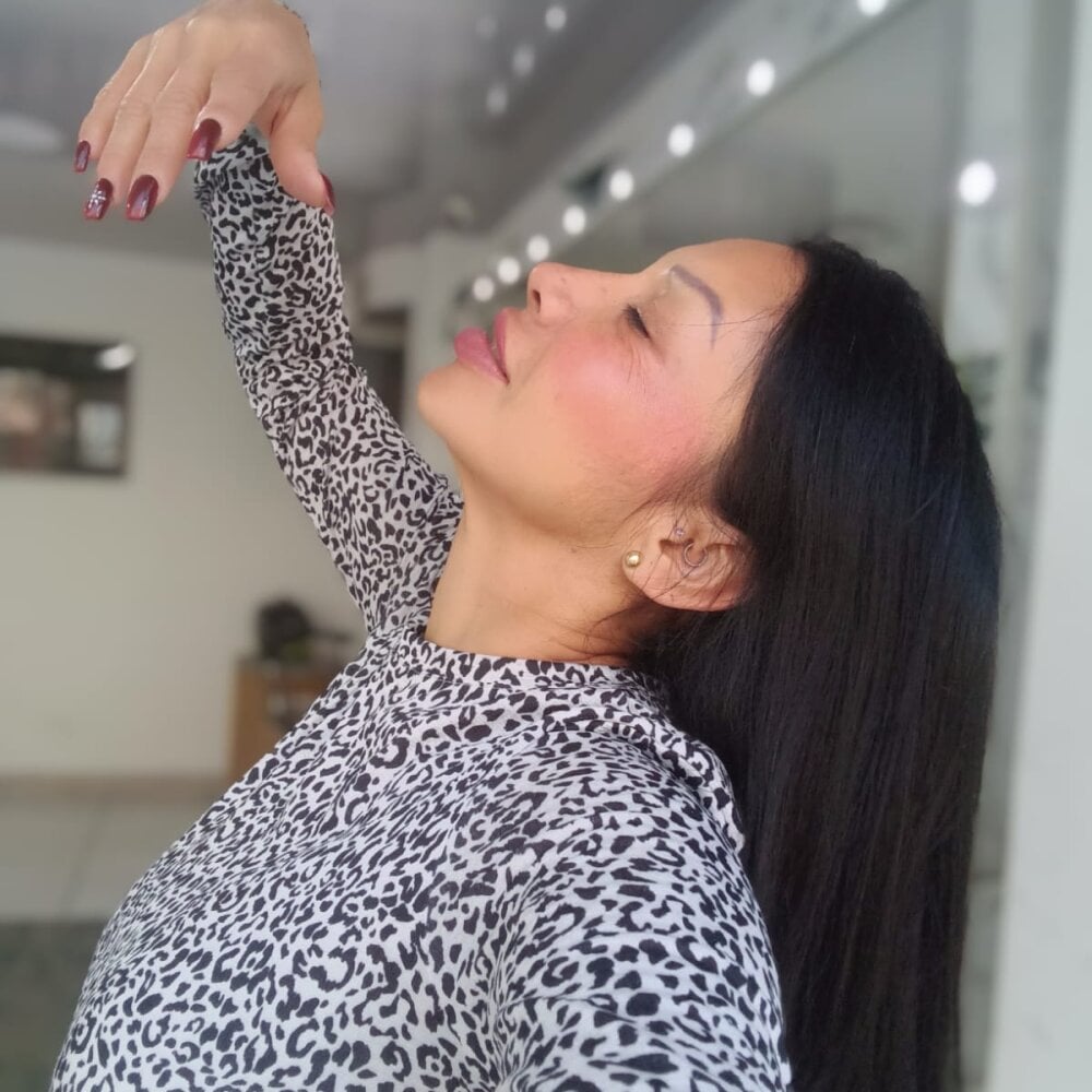 Grace_Velvet's Offline XXX Chat