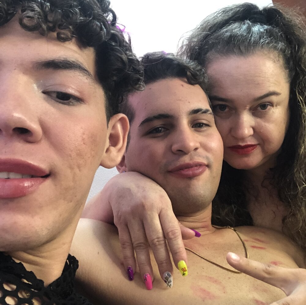 sexo_salvaje_brutal from stripchat