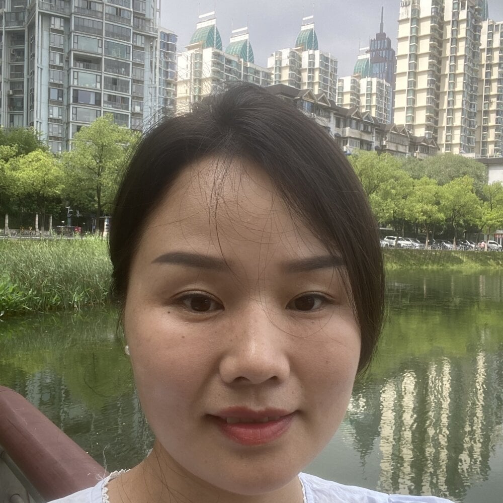 nianxiaohua886 live cam model at StripChat