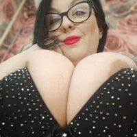 Viktorydimond's Offline Chat Room