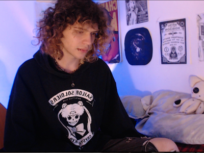 soul_cursed_boy from stripchat
