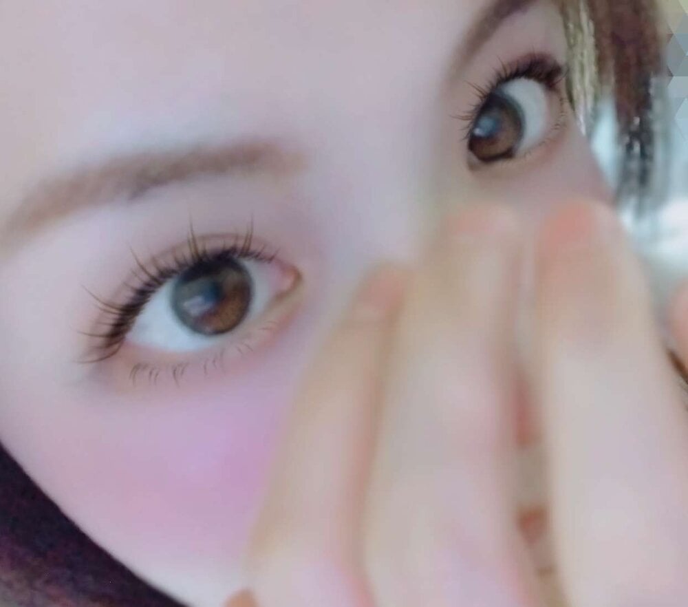 AIchan_H_2 live cam model at StripChat