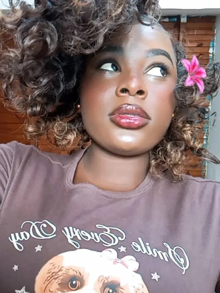 AdeleBrown7