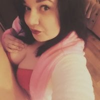 RebeccaQueen's Offline Chat Room