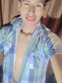 Tonylov_bisex's webcam live show