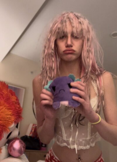 nickynectar from stripchat