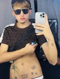 Apolo_Moretti2's webcam live show