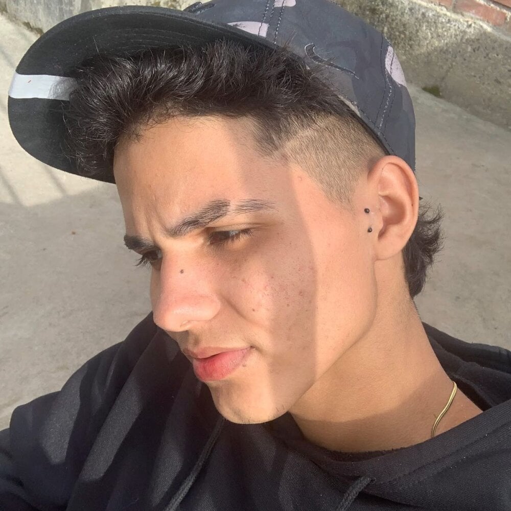PlayfulPleasure profile