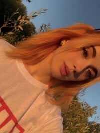 PinKittyy's Offline Chat Room