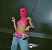 anonimascarada's Offline Chat Room