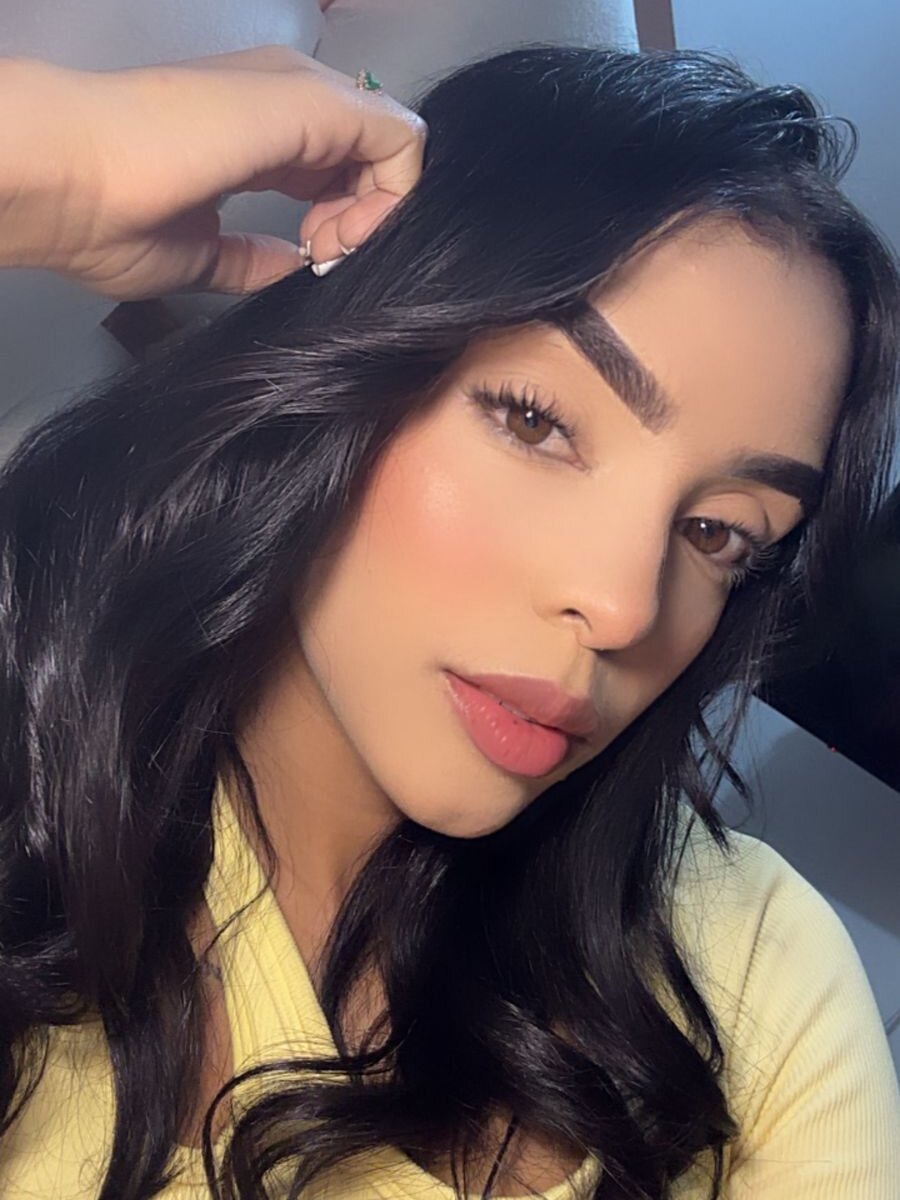 pornos.live alana__roxxxy livesex profile in cornfields-of-new-york cams