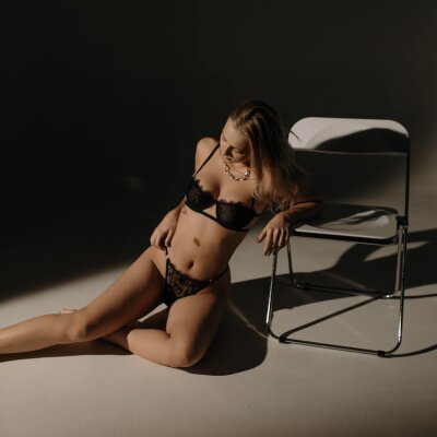 Simply_Chelsea