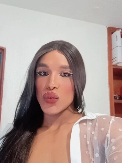 Sofia3V - Stripchat Trans 