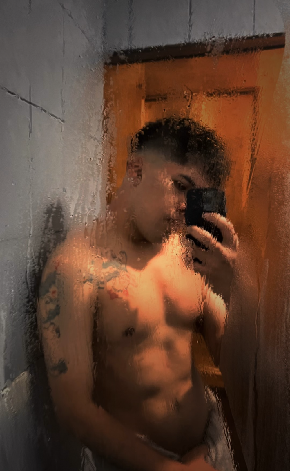 KaelxX Chat XXX offline