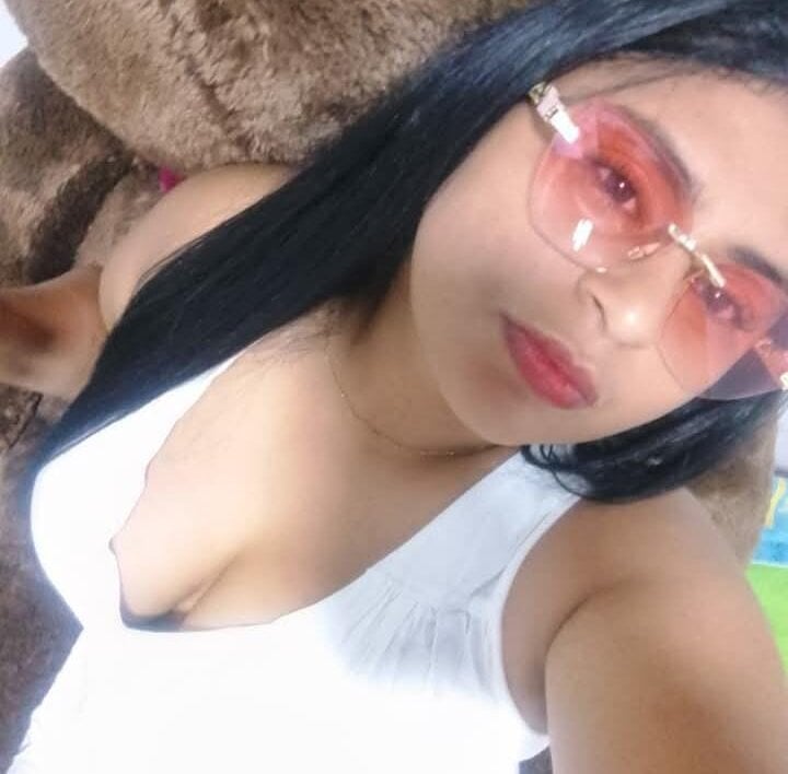 onaircams.com luna_blaze_cr livesex profile in granny cams