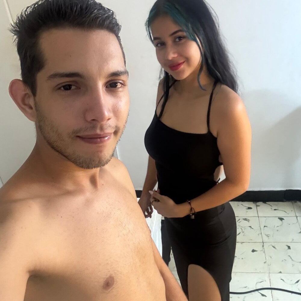 manuela_manuel from stripchat