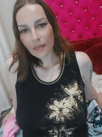 DeborahWells' Offline Chat Room