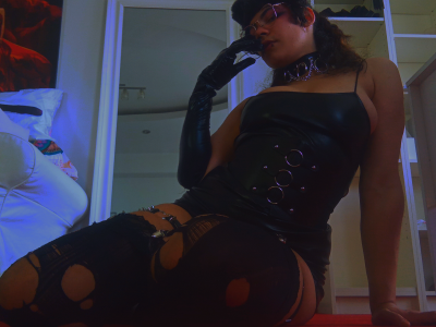 Pain_princee Female Middlepricedprivatesyoung Live Webcam Strip