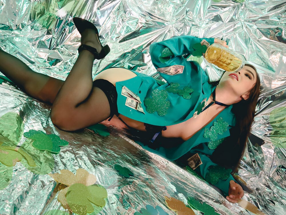 Live sex webcam photo for Eva_Macalliter #290707495