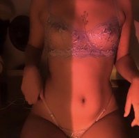 helenagonza's Offline XXX Chat