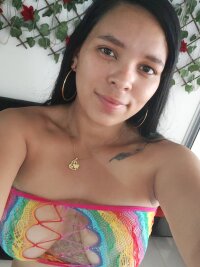sarasquirtxx's Offline XXX Chat