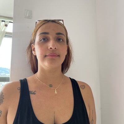 aisha_f00x from stripchat