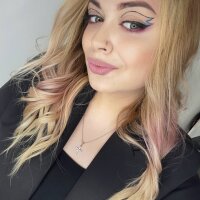 ChrissyPretty's Offline XXX Chat