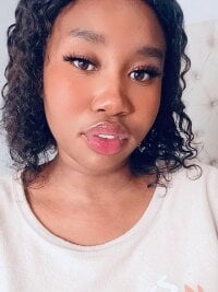 Sexy_CharmBarbie's webcam live show