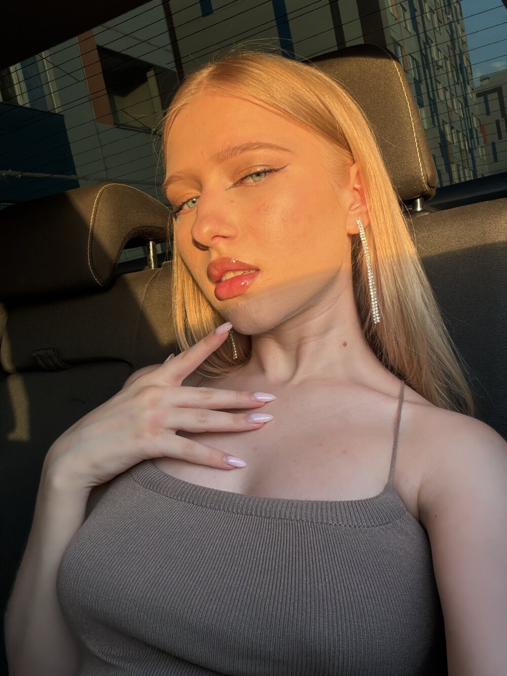 chatnmate.com wellorya livesex profile in english cams