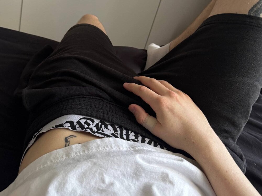 jamesemberr from stripchat