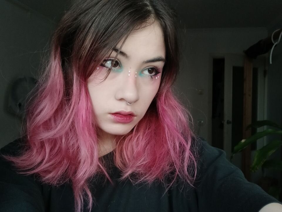 RebeccaBecker 🔮 free live cam